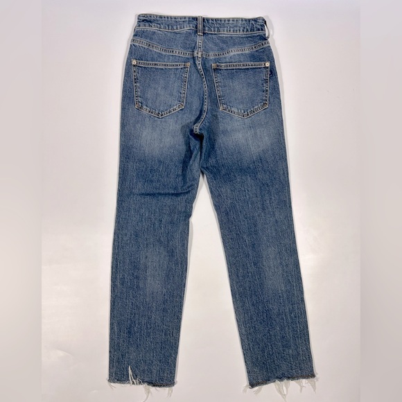 Pilcro Distressed Vintage Straight High Rise Raw Hem Rigid Denim Jean Size 27 - Picture 7 of 13